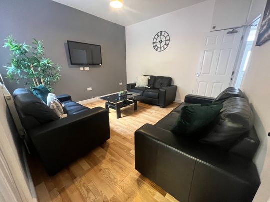 6 Bedrooms, 7 St George’s Road – Student Accommodation Coventry - Photo 1