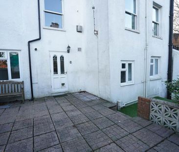 1 bedroom flat to rent - Photo 5