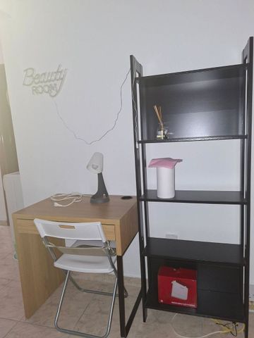 Studio/Γκαρσονιέρα για ενοικίαση Αγία Αικατερίνη (Άνω Πόλη) - Photo 4