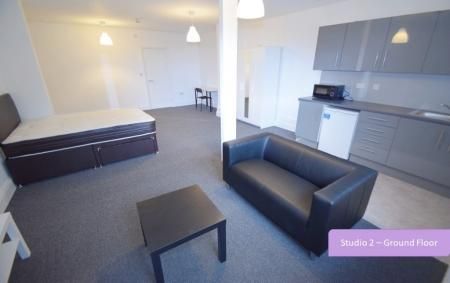 King Street, Newcastle-Under-Lyme, ST5 - Photo 4