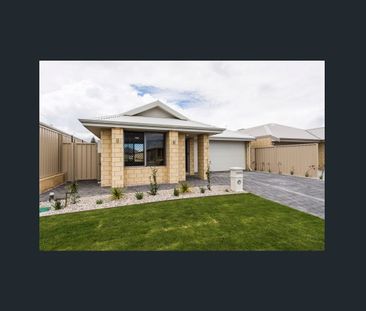 38 Sharperton Meander, Dudley Park WA 6210 - House For Rent | Domain - Photo 2