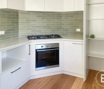 RENOVATED THREE BEDROOM PROPERTY IN HOSPITAL PRECINCT - Photo 2