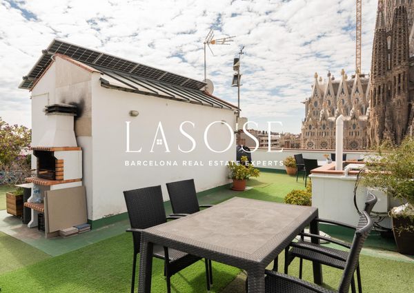 Apartment 63m² with terrace to rent in Dreta de l'Eixample, Barcelona