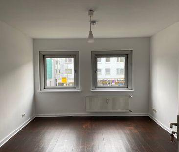 Zimmer 16,88 m² innerhalb einer 5er-WG // 1.OG re Zi. 7168 - Photo 1