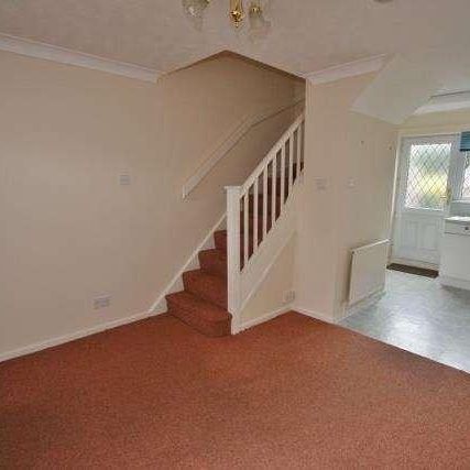 Falcon Fields, Tadley, RG26 - Photo 1