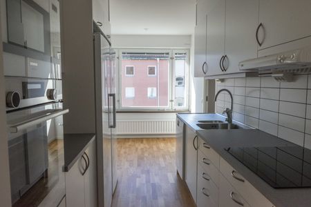 Hagagatan 63 B - Photo 3
