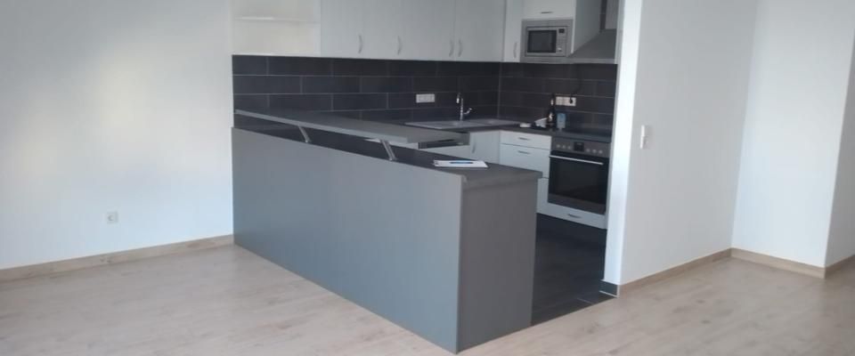 - EHNINGEN - Moderne 3-Zi.-Wohnung mit EBK, Fußbodenheizung, Stp - Foto 1