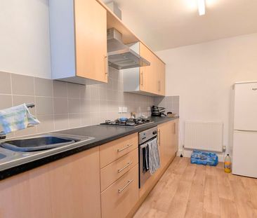 To Let – Warren Court, Birkdale – Ground Floor Two Bedroom Apt - Photo 4
