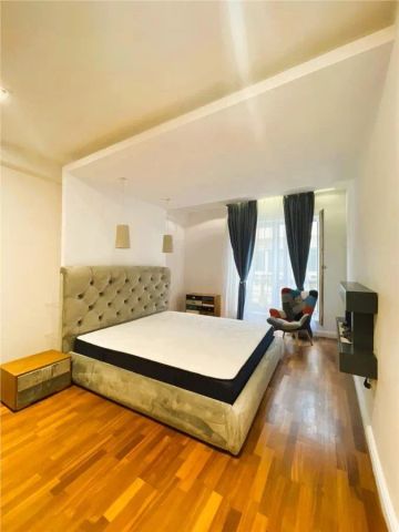 INCHIRIERE APARTAMENT 4 CAMERE TIP DUPLEX ZONA HERASTRAU - N. CARAMFIL- VIRGIL MADGEARU - Fotografie 3