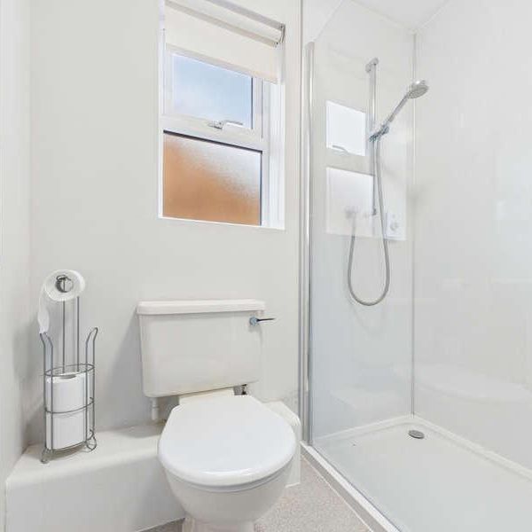 Harper Close, Pocklington, YO42 - Photo 1