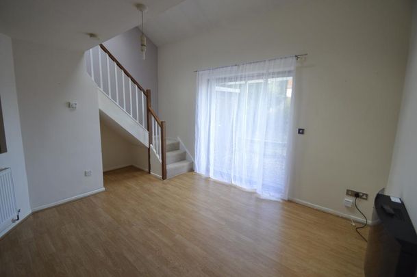 1 bedroom semi-detached house to rent - Photo 1