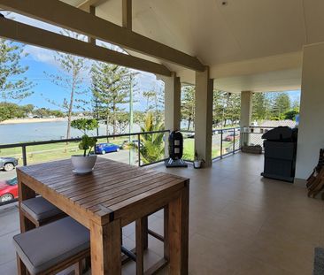 Burleigh Heads - Photo 5