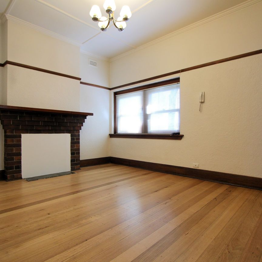 Thinking of selling? Contact our agent - Photo 1