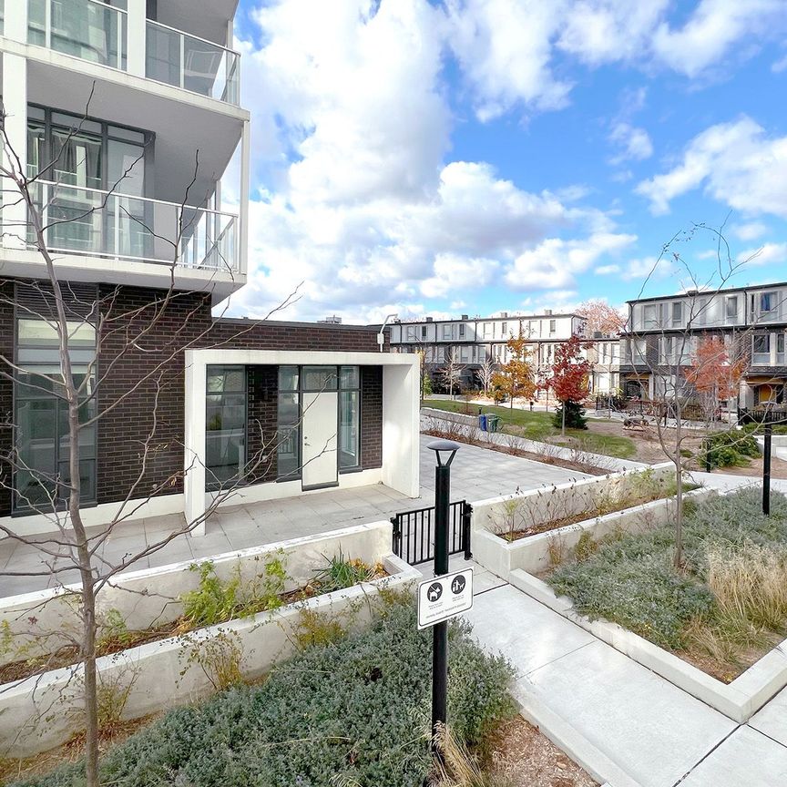 For Lease - 180 Fairview Mall Drive Unit# 107, Toronto, Ontario - Photo 1