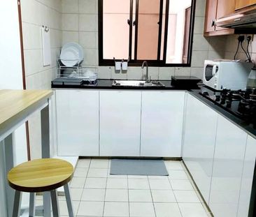 The Mayfair (D22), Condominium - For Rent - Photo 2
