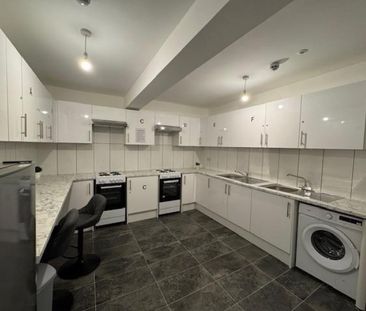 1 bedroom Flat To Let - Photo 1