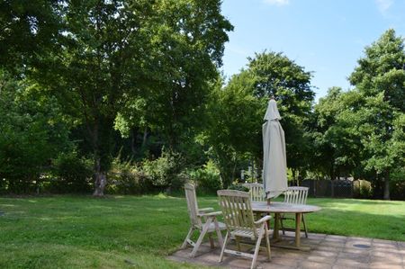 3 bedroom detached house to rent - Photo 5