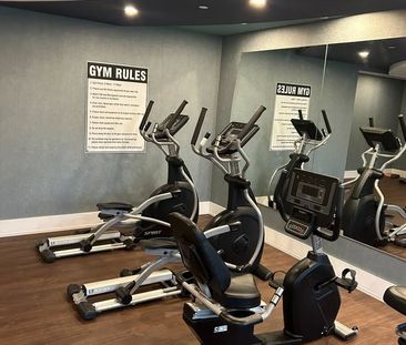 For Lease - 450 Dundas Street Unit# 221, Hamilton, Ontario - Photo 4