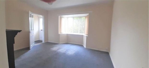 4 bedroom semi-detached house to rent - Photo 1