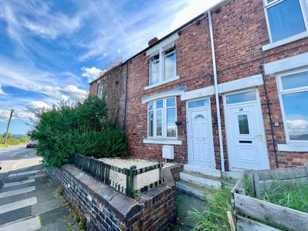 3 bedroom terraced house to rent - Photo 2