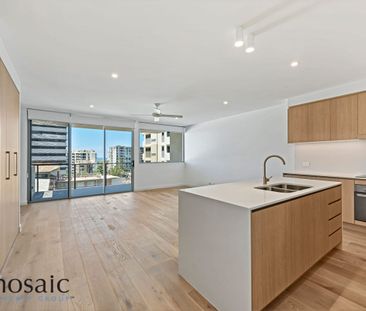 STUNNING COASTAL APARTMENT IN THE HEART OF KINGS BEACH - Photo 1