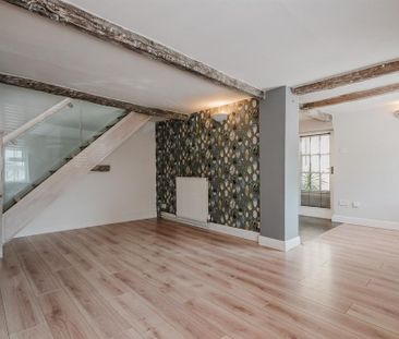 2 bedroom semi-detached house to rent - Photo 1