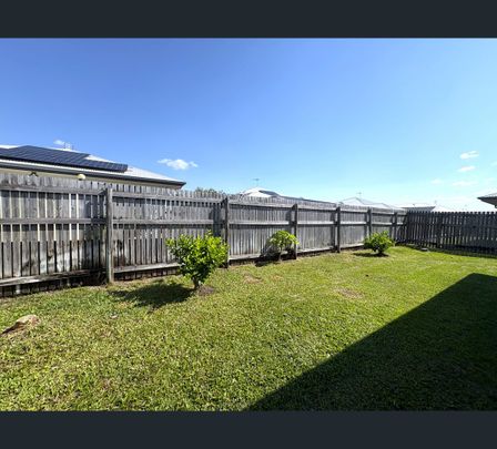 28 Orangeberry Circuit, Mount Low, Qld 4818 - Photo 1