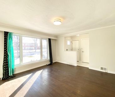 For Lease - 728 Danforth Road Unit# Main, Toronto, Ontario - Photo 1