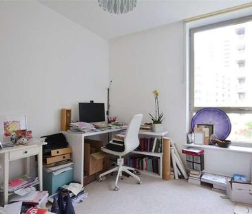 Bessemer Place, London, SE10 - Photo 1