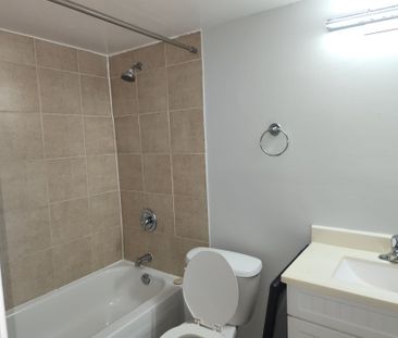 For Lease - 8800 Willoughby Drive Unit# 107, Niagara Falls, Ontario - Photo 1