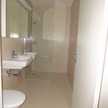 Exklusives Wohnen mit toller Sicht auf die Berge und den See - Foto 1