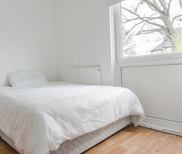 Room in a Shared Flat, Amazing Double Room In Stockwell/Nin, SW8 - Photo 5