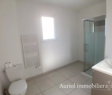 Location Appartement 2 pièces 41m² ROQUEVAIRE 13360 - Photo 6
