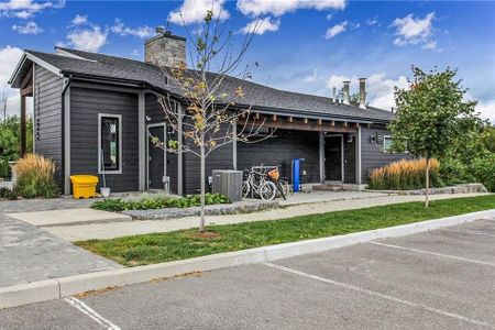 For Lease - 12 BEAUSOLEIL Lane Unit# 107, Blue Mountains, Ontario - Photo 2