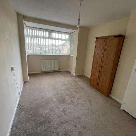 Flockton Close, Bradford, BD4 - Photo 1