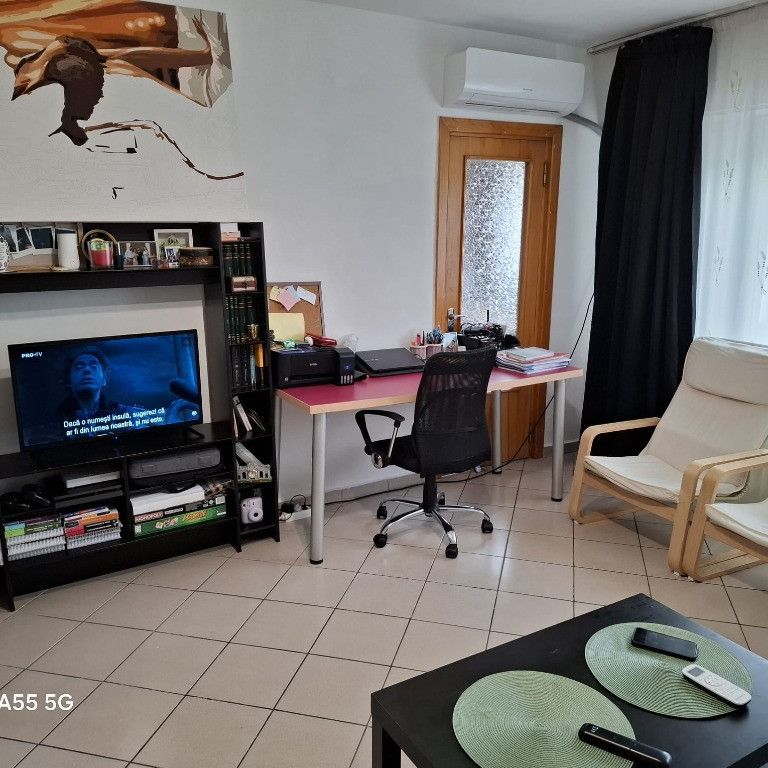 Proprietar inchiriez garsoniera zona Liberty Mall - Fotografie 1