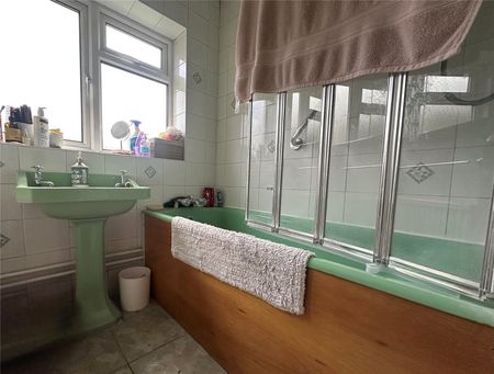 2 bedroom bungalow to rent - Photo 4