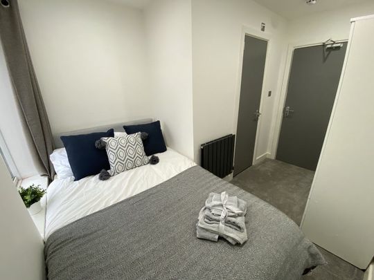 Room in a Shared House, Robin Hood Road, CV3 - Photo 1