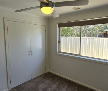 Modern Home With Three Bedrooms - Photo 3