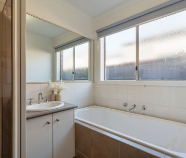 Modern Family Home! - Photo 6