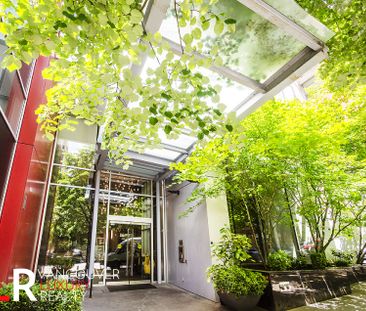 Condo in Downtown Vancouver, BC - Photo 6
