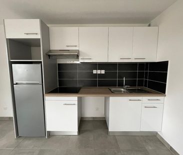 Location Appartement 64m² EAUNES 31600 - Photo 6