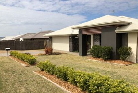 24 Tarcoola Street, Wyreema QLD 4352 - House For Rent | Domain - Photo 5