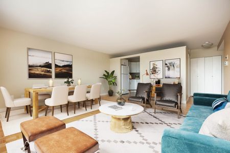 Morgan Manor - Photo 2