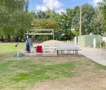 PAMIERS - A LOUER - MAISON DE TYPE 5 AVEC PISCINE ET 8000M2 DE TERRAIN - Photo 6