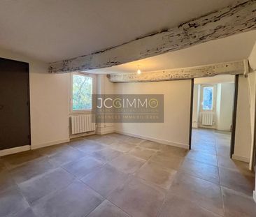 Location Appartement 2 pièces 47m² SOLLIES VILLE 83210 - Photo 6