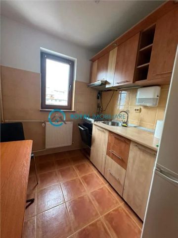 Royal Imobiliare - Inchiriere apartament 2 camere zona Republicii - Fotografie 4