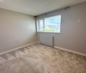 4 bedroom detached house to rent - Photo 6
