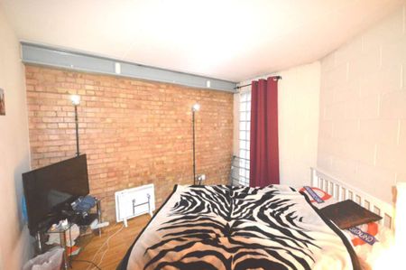 Grasmere Rd, Plaistow - Photo 5