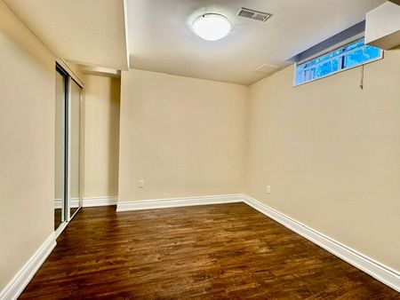For Lease - 122A Clarendon Drive Unit# Bsmt, Richmond Hill, Ontario - Photo 3
